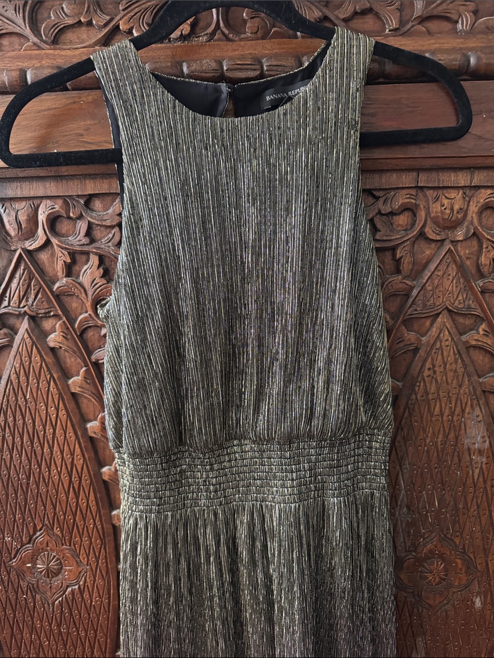 Banana Republic metallic evening dress. Size 0 - Picture 5 of 8